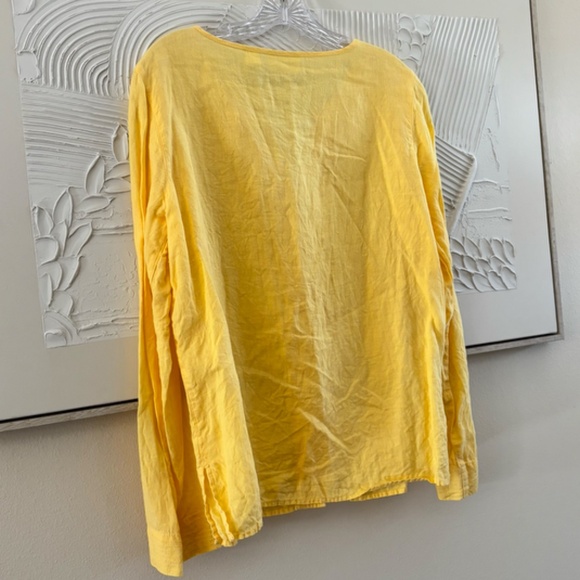 Liz Claiborne Lizwear Women's Yellow Long Sleeve Front Button SZ M Top Blouse - Picture 7 of 9